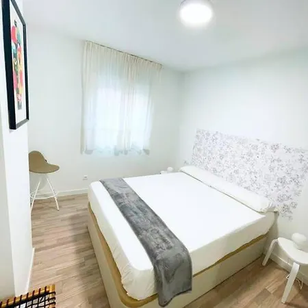 Modern In - Rosas Apartment Malaga